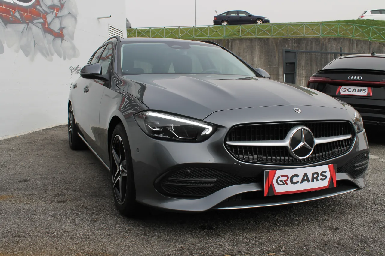 Mercedes-Benz C 200 Station d 9G-TRONIC GR Cars Stand Automóvel