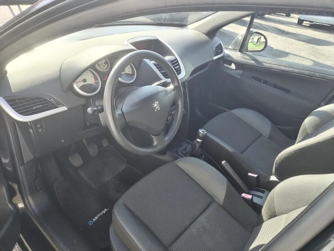 Peugeot 207 GR Cars Stand Automóvel