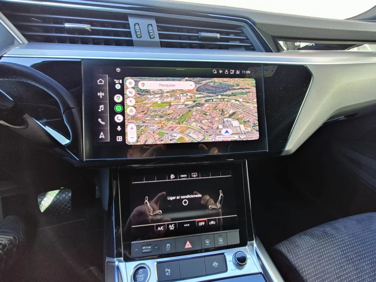 Audi E-Tron Sportback GR Cars Stand Automóvel