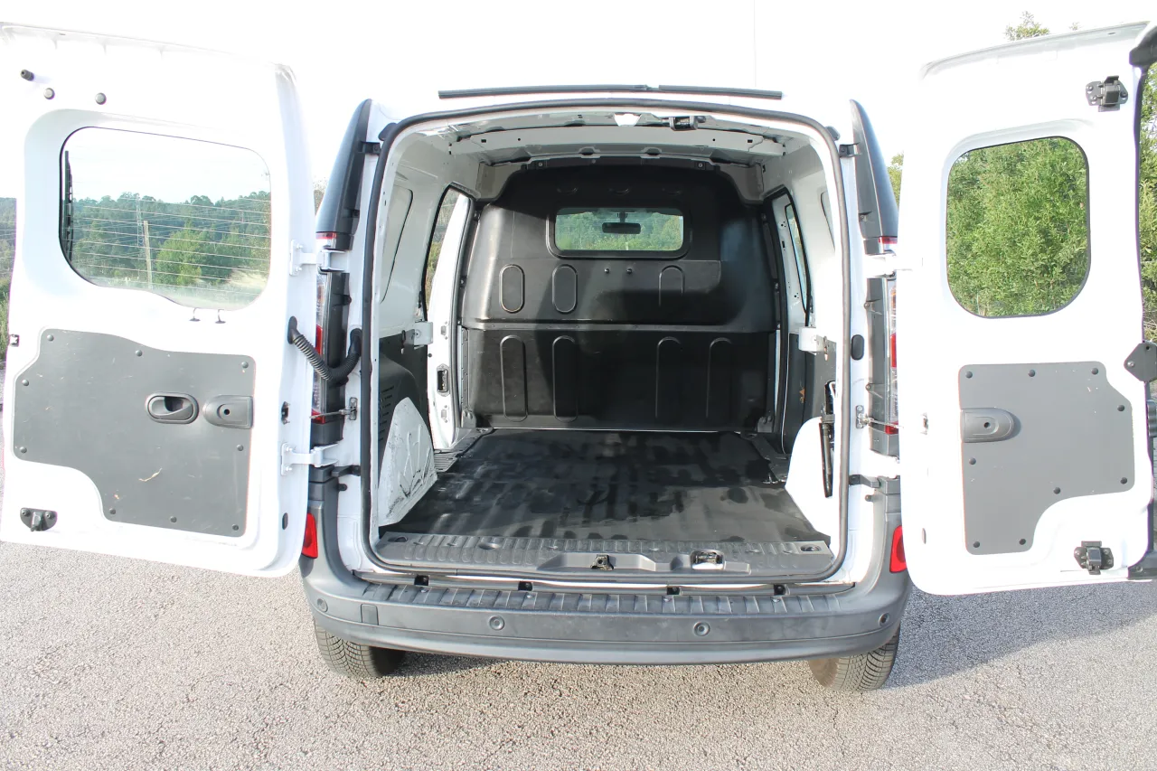 Renault Kangoo Z.E. GR Cars Stand Automóvel