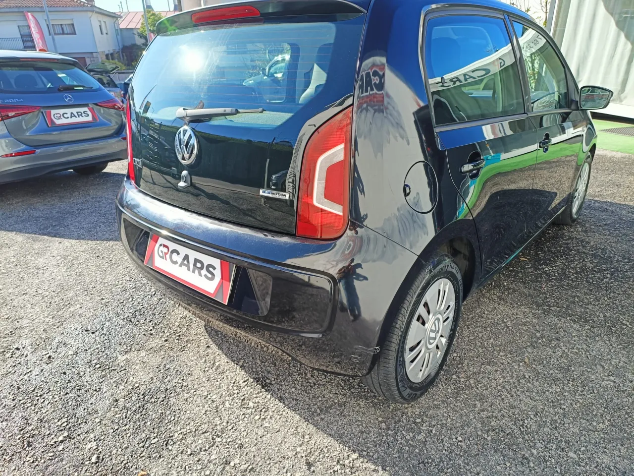 VW UP GR Cars Stand Automóvel
