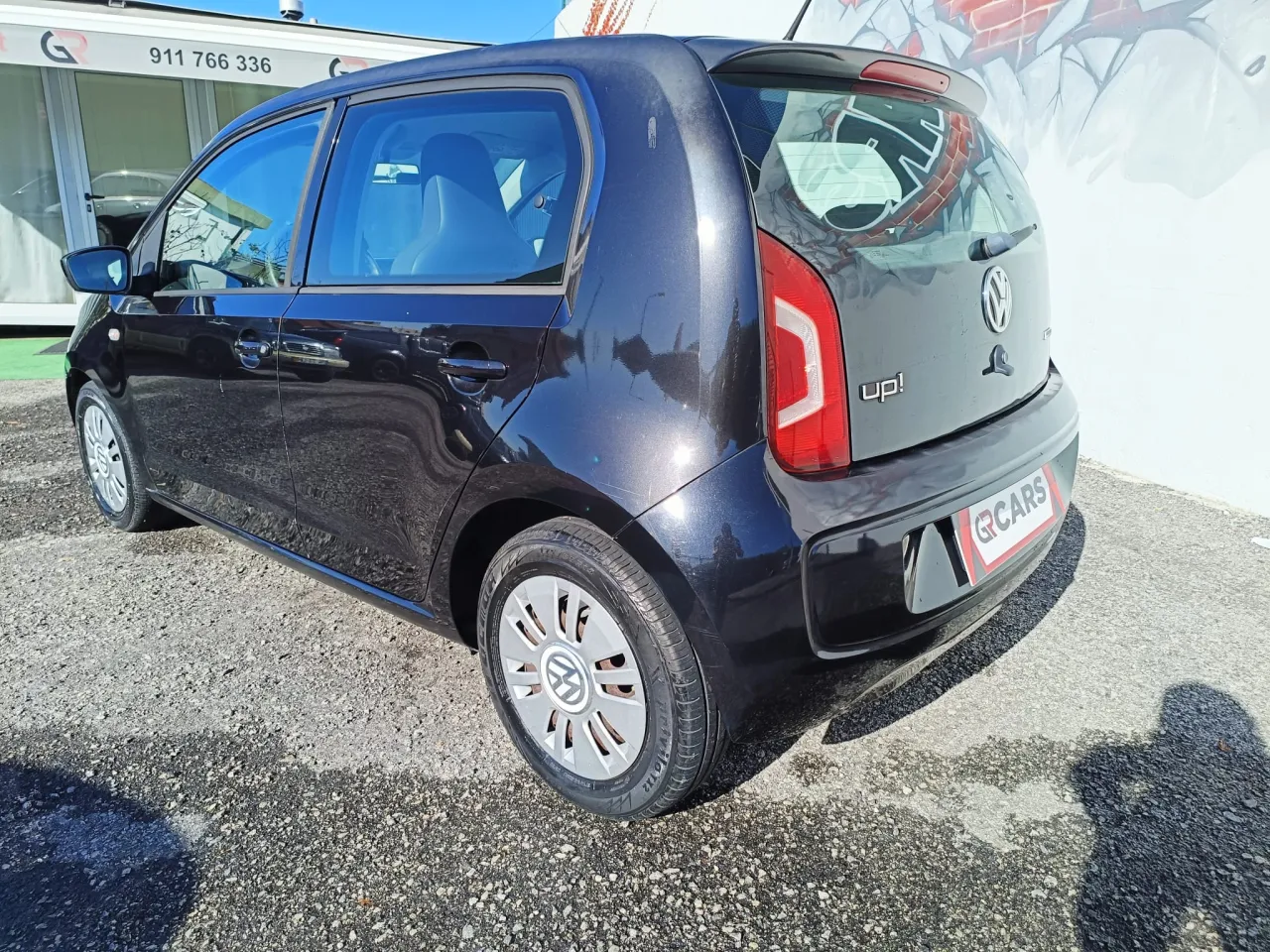 VW UP GR Cars Stand Automóvel