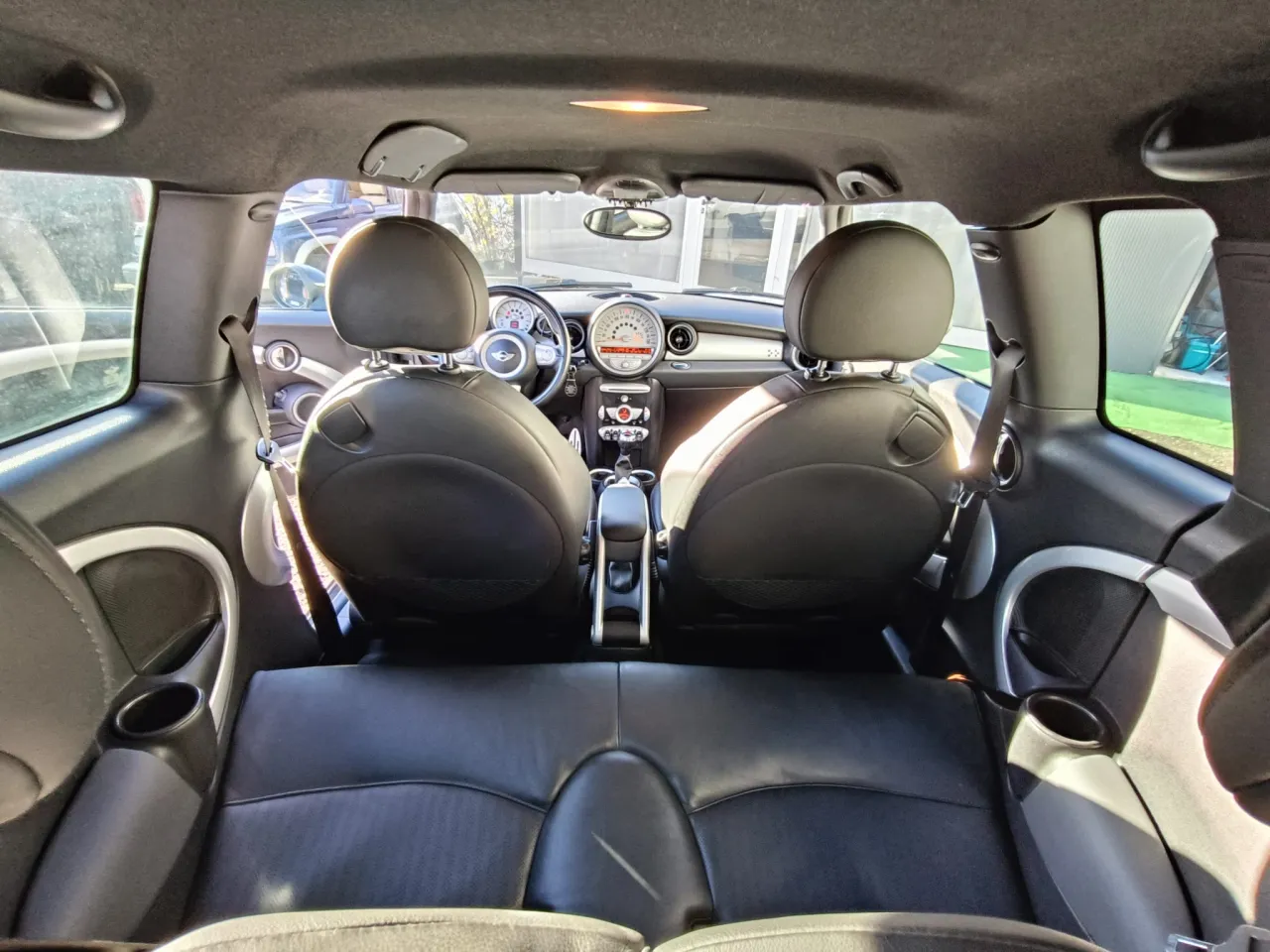 mini clubman john cooper works GR Cars Stand Automóvel
