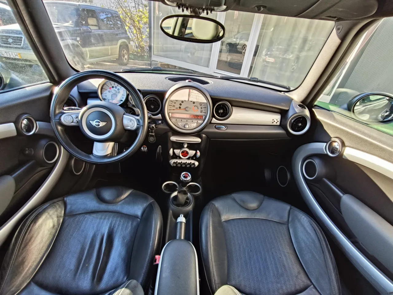 mini clubman john cooper works GR Cars Stand Automóvel