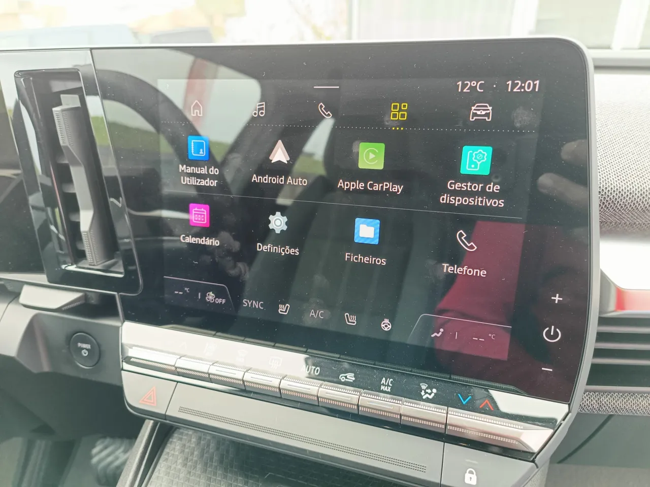 Renault Mégane E-tech 60 GR Cars Stand Automóvel