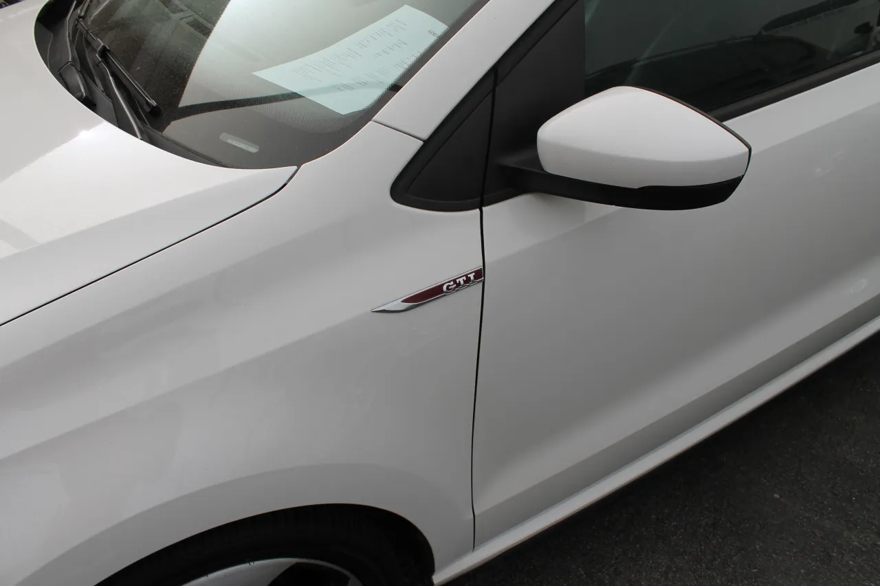 Polo GTI 1.4 GR Cars Stand Automóvel