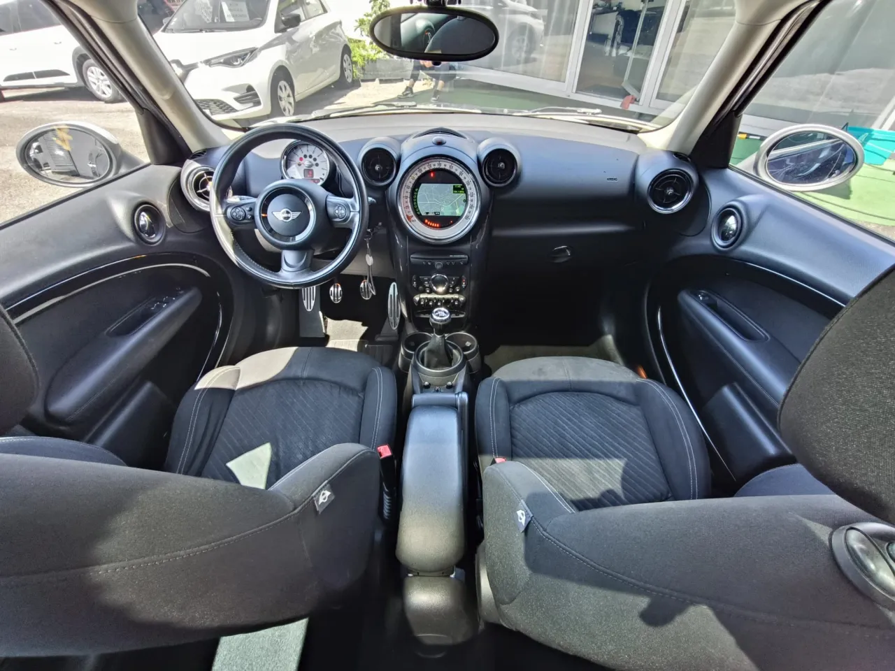Mini Cuntryman Cooper s GR Cars Stand Automóvel