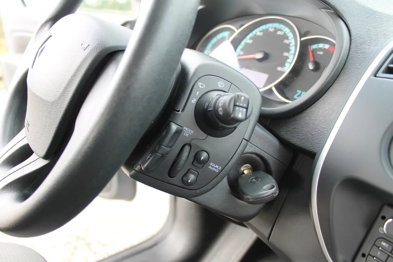 Renault Kangoo Z.E. 5 Lugares IVA Dedutível GR Cars Stand Automóvel